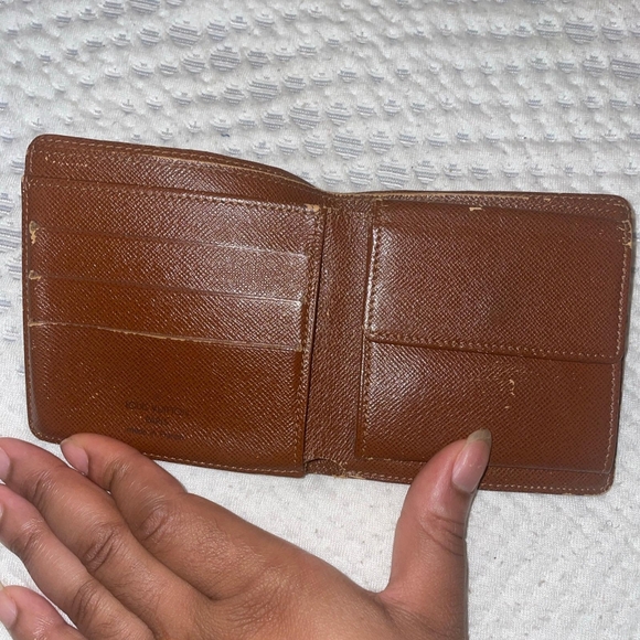 Authentic Louis Vuitton wallet #11 - Picture 8 of 10